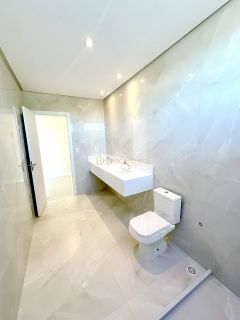 Casa em Condomínio à Venda – Buraquinho – Lauro de Freitas