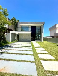 Casa em Condomínio à Venda – Buraquinho – Lauro de Freitas