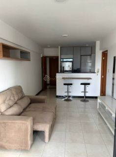 Apartamento Para Vender com 1 quartos  Caminho das árvores em Salvador