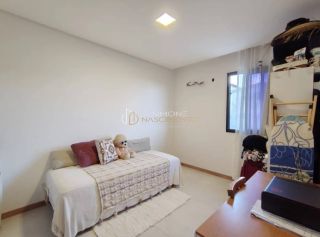 Casa de Condomínio Para Vender com 3 quartos 1 suíte  Patamares em Salvador