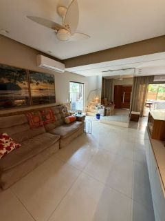 Casa de Condomínio3 suítes Porteira Fechada Vilas do Atlântico