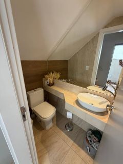 Casa de Condomínio3 suítes Porteira Fechada Vilas do Atlântico