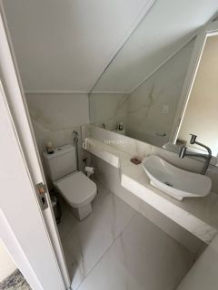 Casa de Condomínio3 suítes Vilas do Atlântico