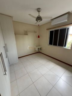 Casa de Condomínio3 suítes Vilas do Atlântico