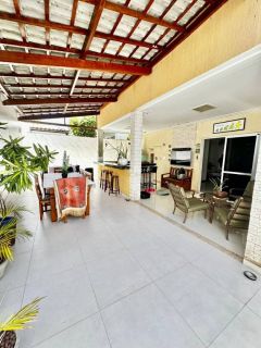 Casa de Condomínio Para Alugar 3 suítes Vilas do Atlântico