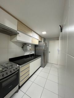 Apartamento 2/4 com vista mar, infraestrutura completa - Pituaçu