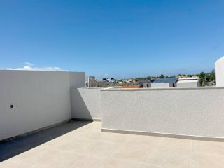 Casa de Condomínio Para Vender com 4 quartos 3 suítes no bairro Ipitanga em Lauro De Freitas