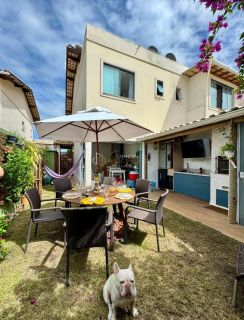 Casa de Condomínio Duplex  2 suítes  - Abrantes