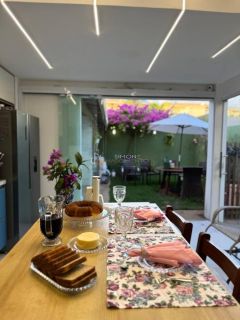 Casa de Condomínio Duplex  2 suítes  - Abrantes