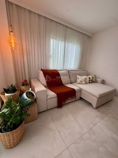 Casa de Condomínio Duplex  2 suítes  - Abrantes