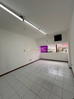 Sala Comercial para Locação - Caminho das Árvores