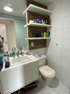 Apartamento Para Vender com 2 quartos 1 suítes no bairro Caminho das árvores em Salvador