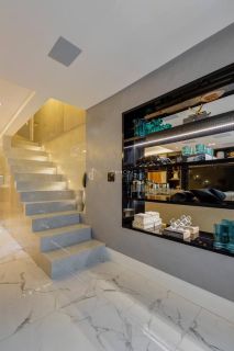 Casa de Condomínio Para Alugar com 3 quartos 1 suítes no bairro Patamares em Salvador