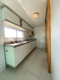 Apto 1/4 sendo 01 suíte, Belíssima vista mar, Morro Ipiranga - BARRA