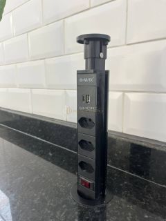 Apartamento 3 /4 e  2 suítes  Pituba Vista Mar