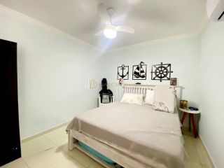 Casa Para Vender com 3 quartos 2 suítes no bairro Ipitanga em Lauro De Freitas