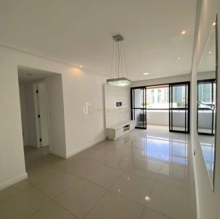Apartamento Para Vender com 3 quartos 1 suíte Stiep em Salvador