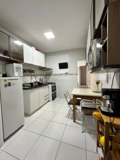 Casa de Condomínio Para Vender com 3 quartos 1 suítes no bairro Abrantes em Camaçari