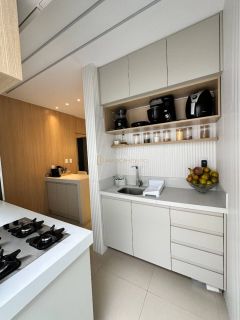 Apartamento Para Vender com 2 quartos 1 suítes no bairro Buraquinho em Lauro De Freitas