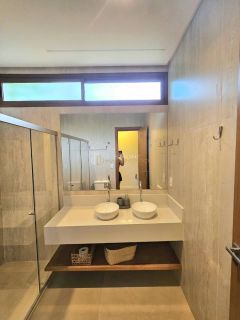 Casa de Condomínio  4 suítes100% Mobiliada Praia do Forte  Açu da Torre