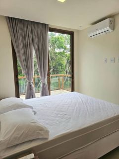 Casa de Condomínio  4 suítes100% Mobiliada Praia do Forte  Açu da Torre