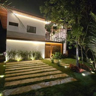 Casa de Condomínio  4 suítes100% Mobiliada Praia do Forte  Açu da Torre