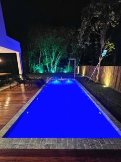 Casa de Condomínio  4 suítes100% Mobiliada Praia do Forte  Açu da Torre