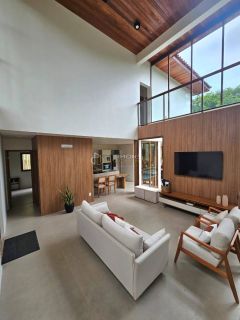 Casa de Condomínio  4 suítes100% Mobiliada Praia do Forte  Açu da Torre