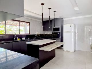 Casa Para Vender com 4 quartos 2 suítes no bairro Vilas do Atlântico em Lauro De Freitas