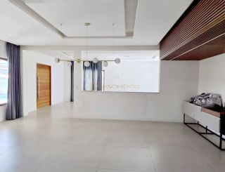 Casa Para Vender com 4 quartos 2 suítes no bairro Vilas do Atlântico em Lauro De Freitas