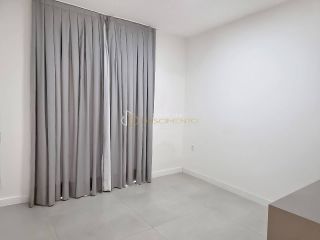 Casa Para Vender com 4 quartos 2 suítes no bairro Vilas do Atlântico em Lauro De Freitas