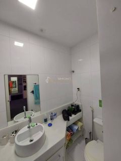 Casa de Condomínio 4 suítes  Piatã em Salvador