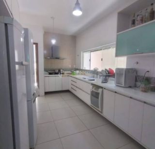 Casa de Condomínio 4 suítes  Piatã