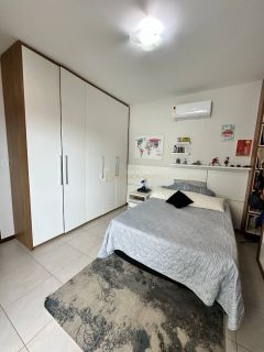 Casa 4 quartos 3 suítes - Priscila Dutra - Lauro de Freitas - Ba