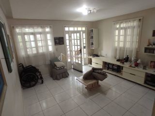 Casa de Condomínio  4 suítes  Stella Mares