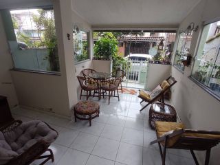 Casa de Condomínio  4 suítes  Stella Mares