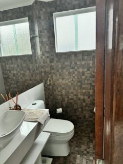 Linda Casa de Condomínio 3 suítes  Abrantes