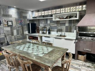 Linda Casa de Condomínio 3 suítes  Abrantes