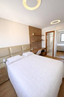 Apartamento 3/4, suite, 2 garagens cobertas com infraestrutura total - Imbuí