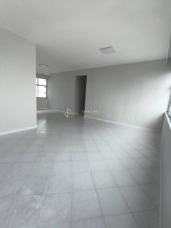 Apartamento Para Vender com 03 quartos 1 suítes no bairro Campo Grande em Salvador