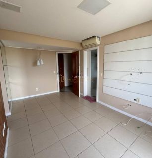 Apartamento Para Vender com 2 quartos 1 suítes no bairro doImbuí em Salvador