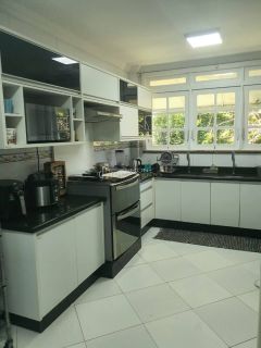 Linda Casa de Condomínio 6/4 e 2 suítes  Estrada do Côco em Lauro De Freitas