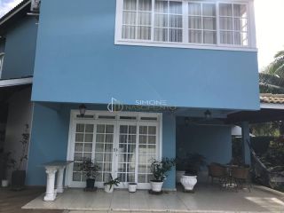 Linda Casa de Condomínio 6/4 e 2 suítes  Estrada do Côco em Lauro De Freitas