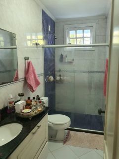 Linda Casa de Condomínio 6/4 e 2 suítes  Estrada do Côco em Lauro De Freitas