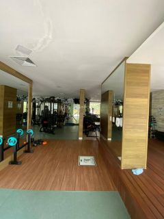 Apto 2/4, suíte, infra completíssima, mobiliado - Alphaville Paralela