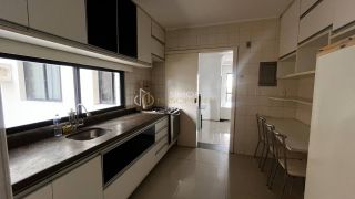 Apartamento Para Vender com 3 quartos 1 suítes no bairro Stiep em Salvador