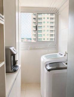 Apartamento Para Vender com 2 quartos 1 suíte no bairro do Imbuí em Salvador
