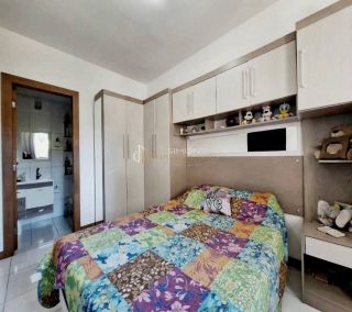 Apartamento Para Alugar com 2 quartos 1 suíte no bairro Imbuí em Salvador