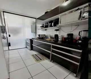 Apartamento Para Alugar com 2 quartos 1 suíte no bairro Imbuí em Salvador