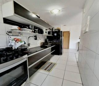 Apartamento Para Alugar com 2 quartos 1 suíte no bairro Imbuí em Salvador